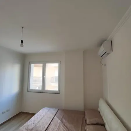 Διαμέρισμα Cozy In