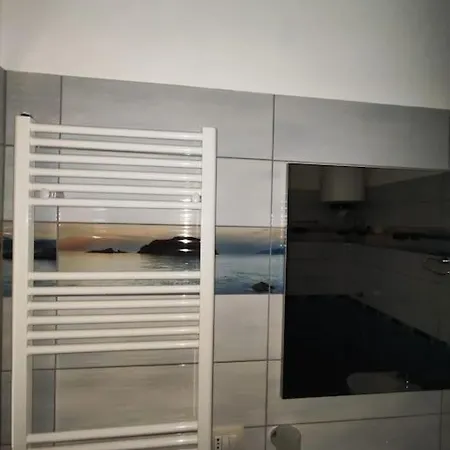 Διαμέρισμα Cozy In *